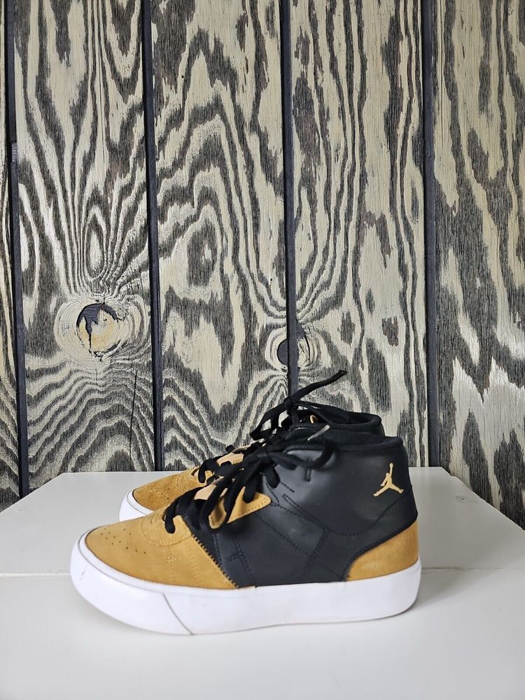 Nike Jordan Series Mid .03 Sneakers Black Elemental Gold DA8026-017 Men Size 7.5